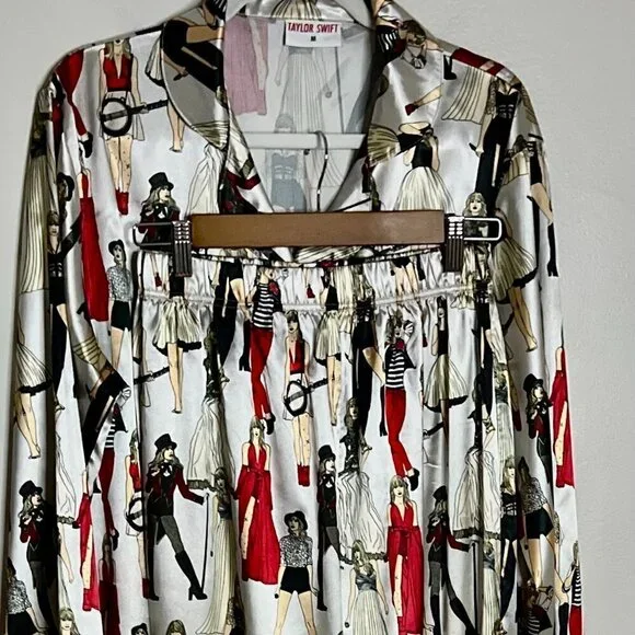 Taylor Swift M Taylors version eras collection pajamas Size M - Picture 2 of 10